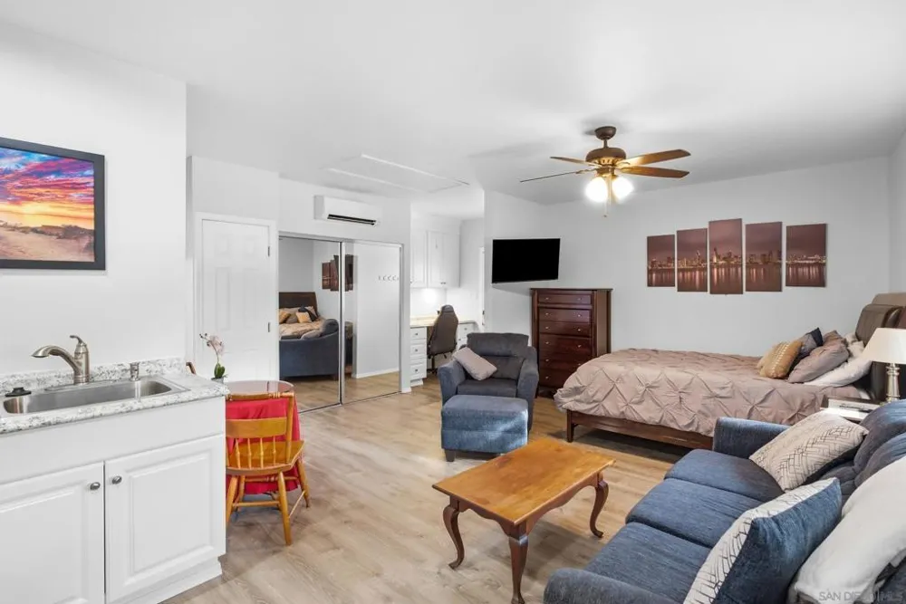 6111 Amarillo La Mesa, CA 91942