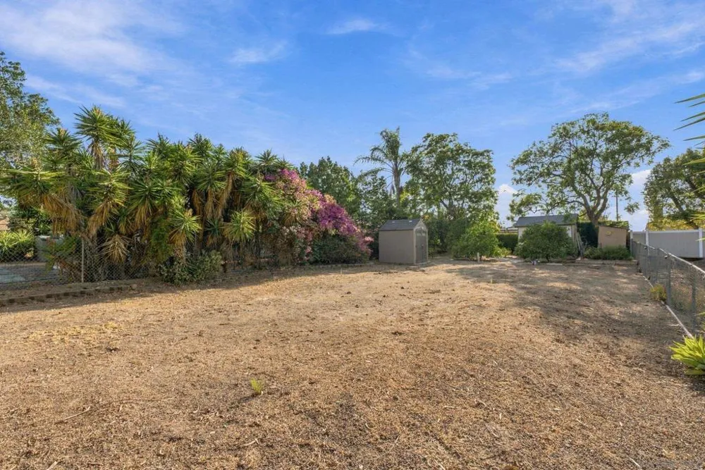 6111 Amarillo La Mesa, CA 91942