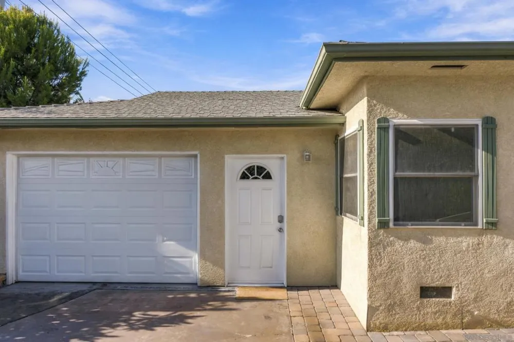 6111 Amarillo La Mesa, CA 91942