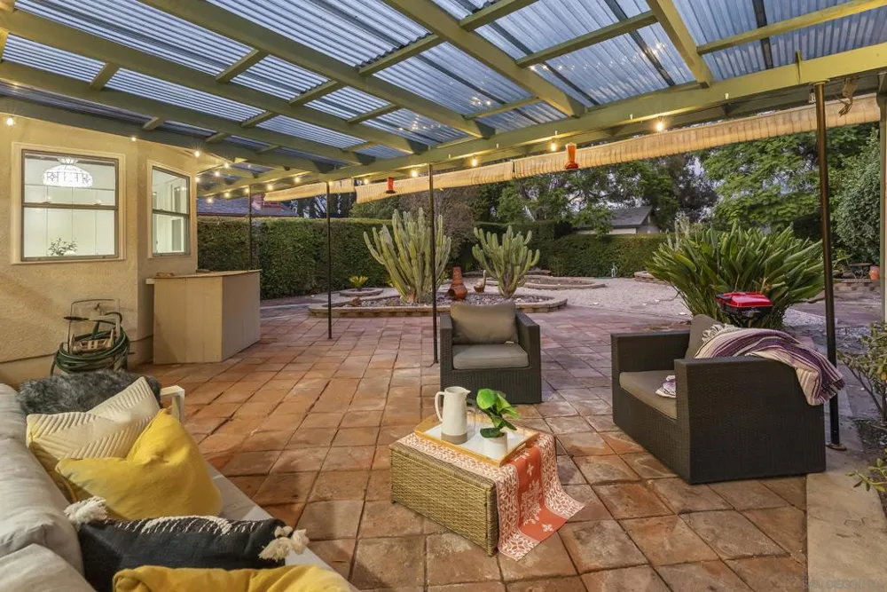6111 Amarillo La Mesa, CA 91942