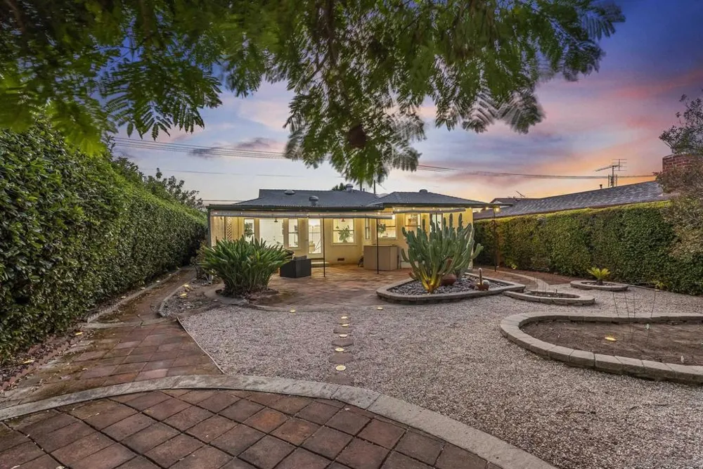 6111 Amarillo La Mesa, CA 91942