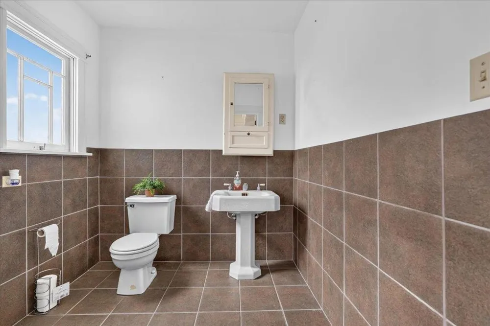 11301 Poole Street Castroville, CA 95012