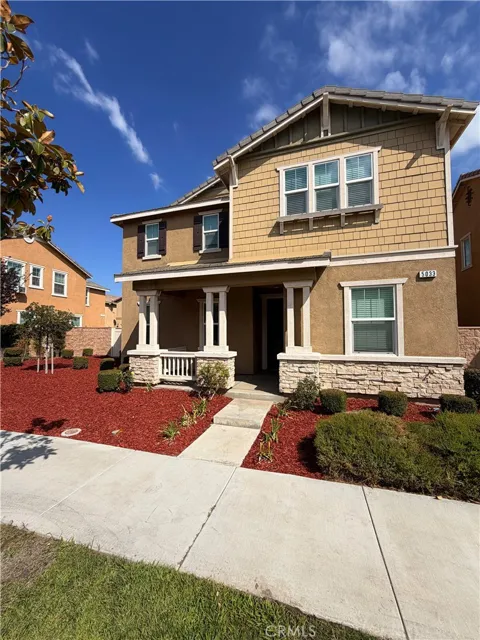 5033 S Centennial