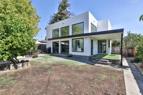 3876 Almond Avenue