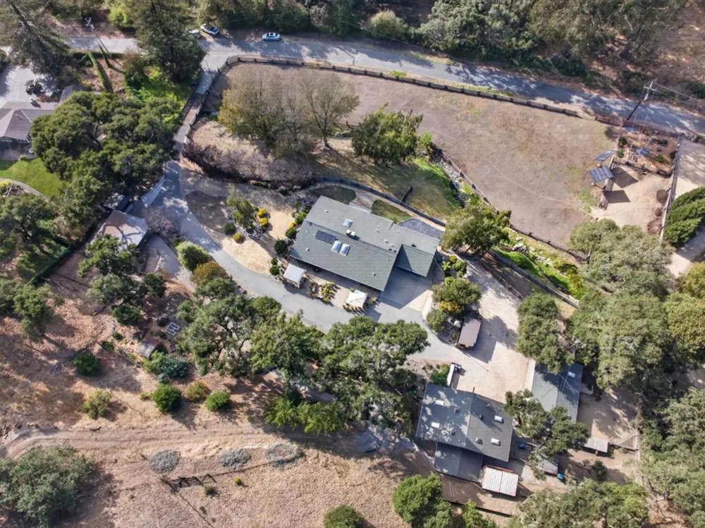 125 Old Stage Road Salinas, CA 93908