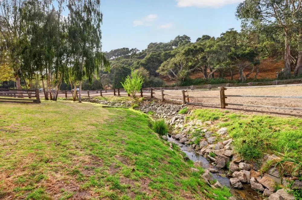 125 Old Stage Road Salinas, CA 93908