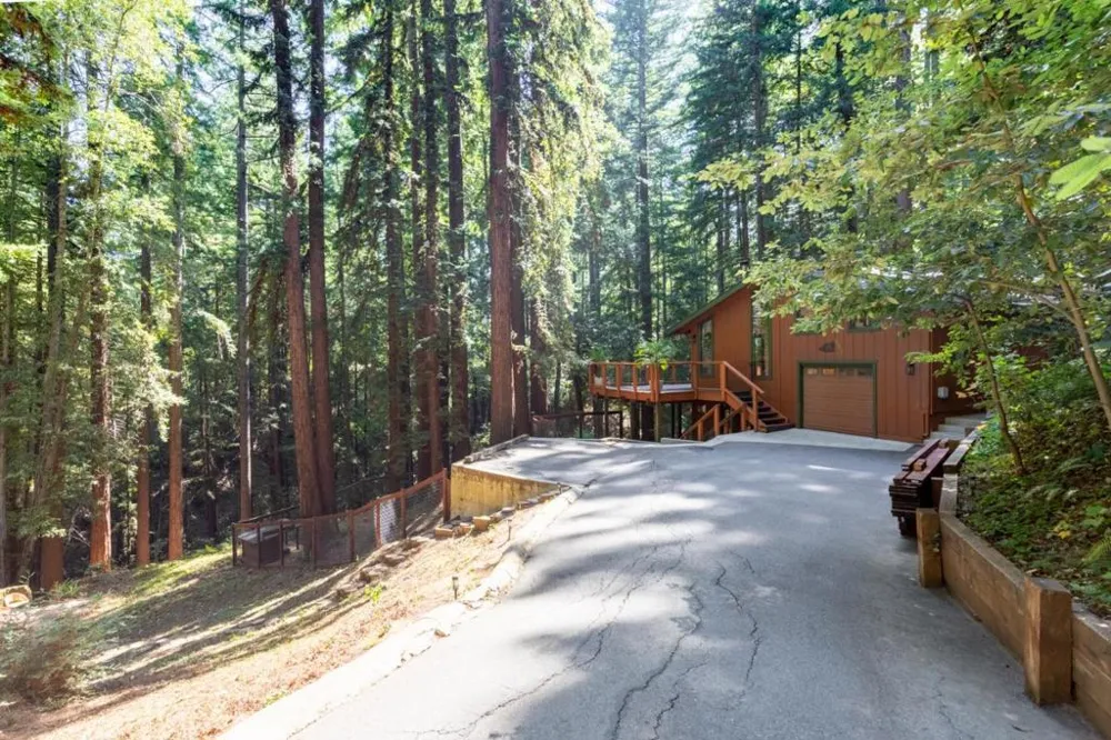 355 Waldeberg Road Ben Lomond, CA 95005