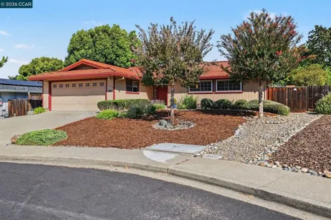 340 Greenway Dr