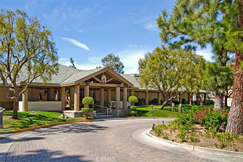 22499 Bear Creek Drive S Murrieta, CA 92562