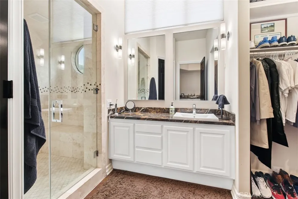 22499 Bear Creek Drive S Murrieta, CA 92562