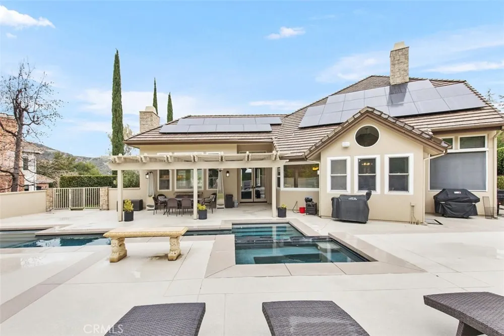 22499 Bear Creek Drive S Murrieta, CA 92562
