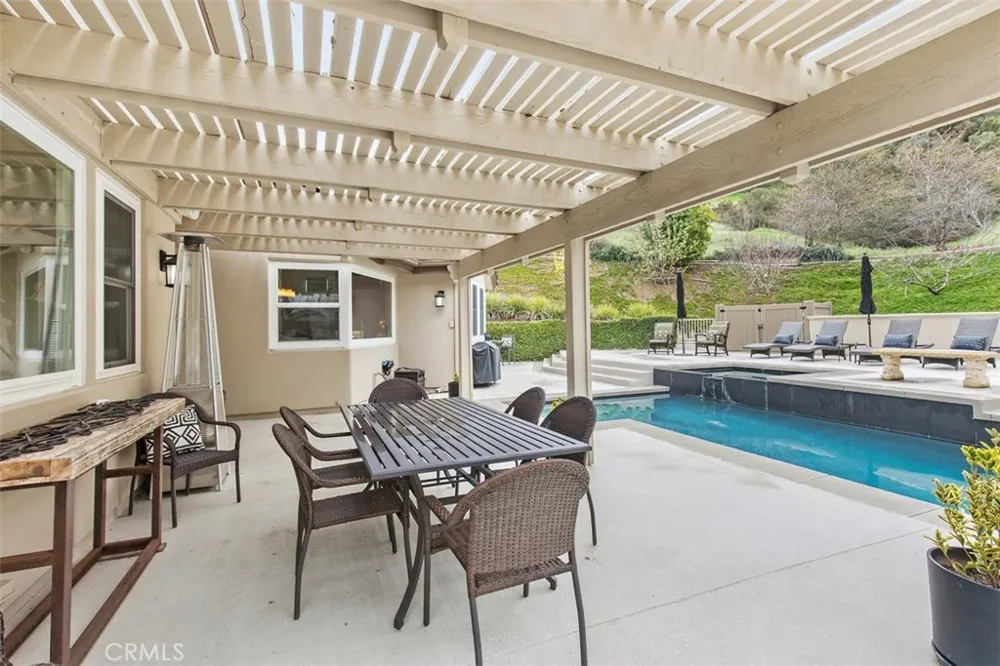 22499 Bear Creek Drive S Murrieta, CA 92562