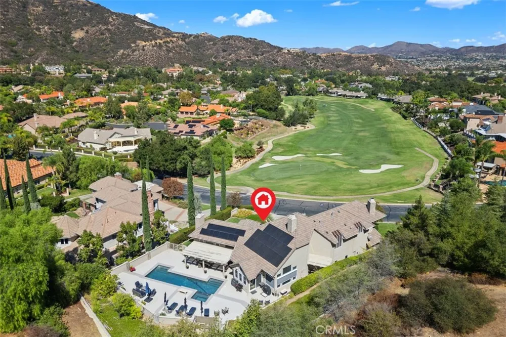 22499 Bear Creek Drive S Murrieta, CA 92562