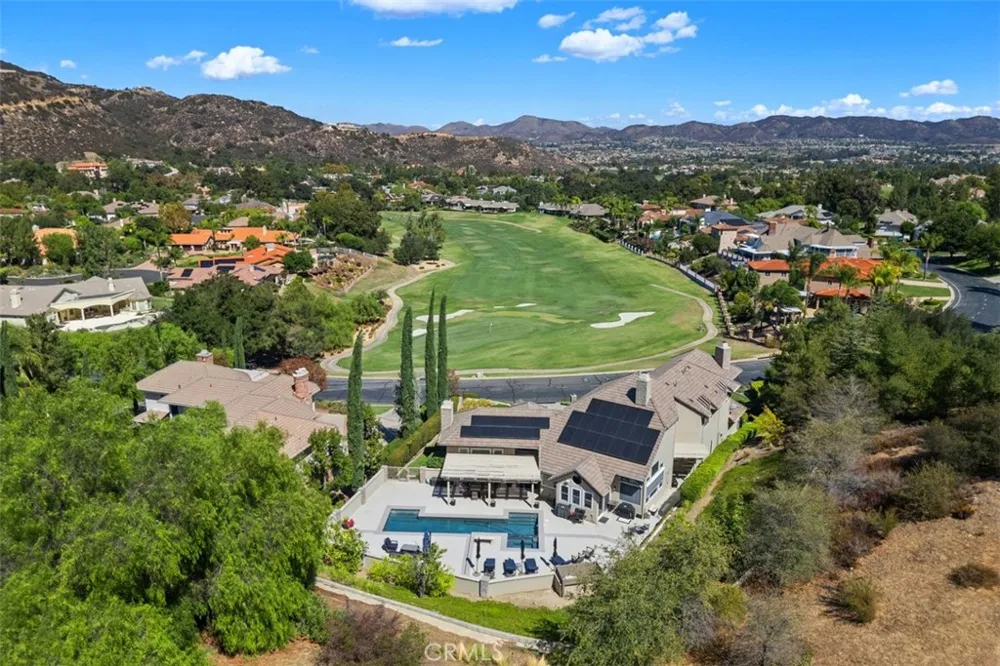 22499 Bear Creek Drive S Murrieta, CA 92562