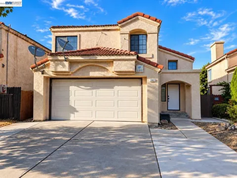 1063 Mepham Dr