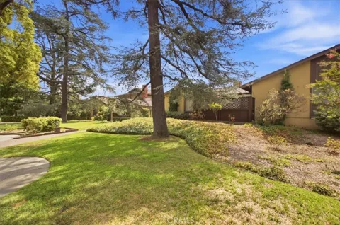 750 Arcadia Avenue #10