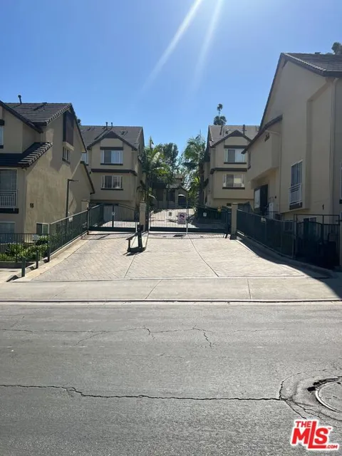 4600 Don Lorenzo Drive #29