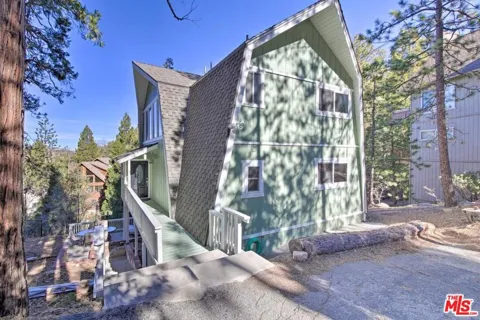 888 Grass Valley Road