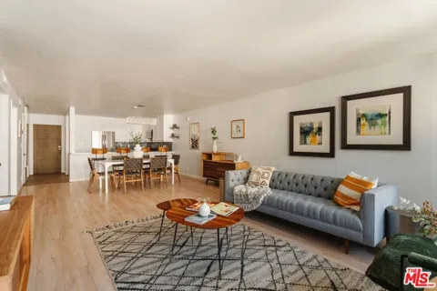 1559 Winona Boulevard #F2