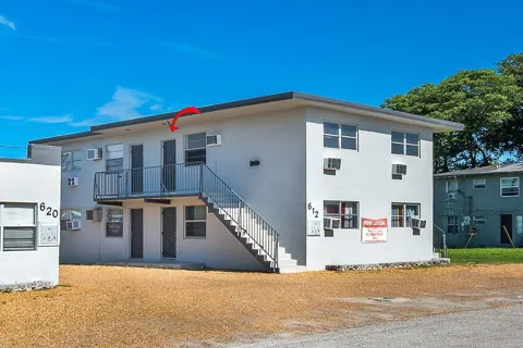 612 SW 6TH STREET #3