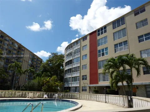 1475 NE 125th Ter #112A