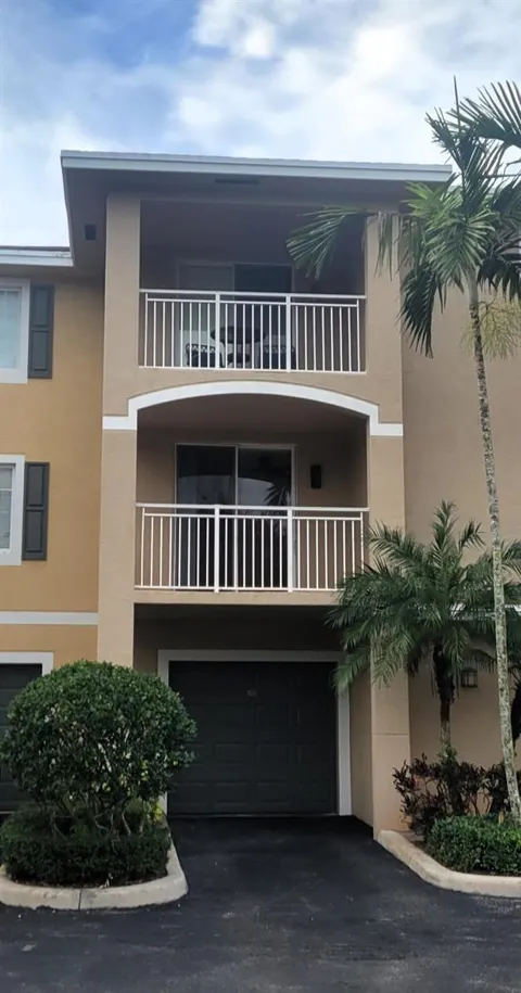6418 EMERALD DUNES DRIVE #201