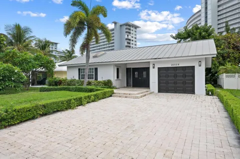2004 SE 26TH TERRACE