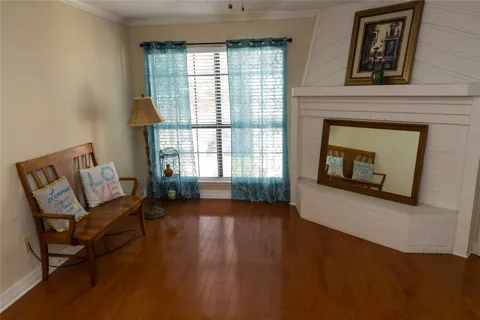 3100 Fairfield Avenue #12D