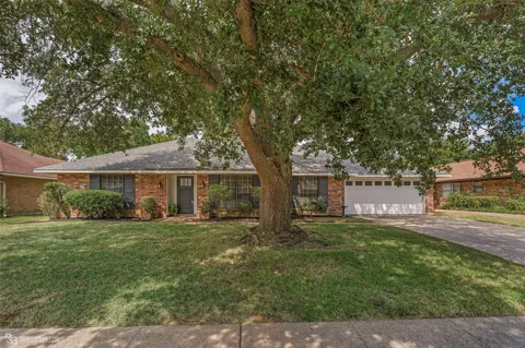 1520 Dora Ann Place
