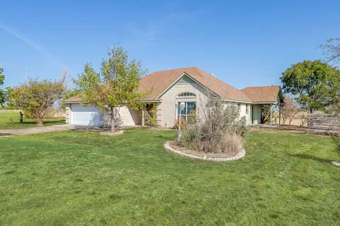122 Blue Castle Court