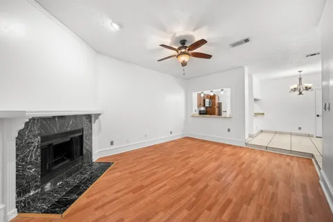 7340 Skillman Street #909