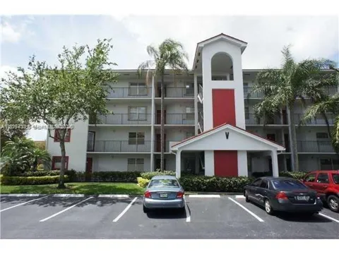 1000 SW 128th Ter #303V