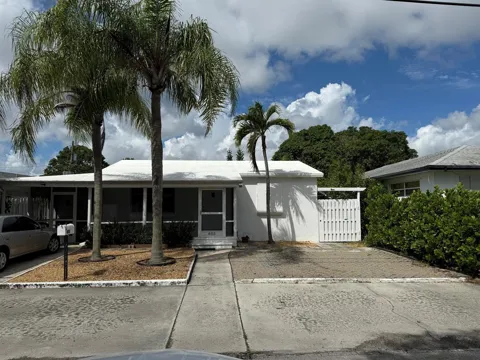 605 E Coast Avenue #3