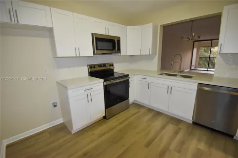 8592 W Sunrise Blvd #303