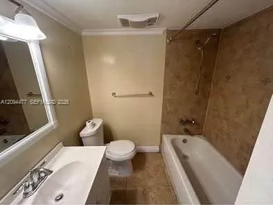 4222 Inverrary Blvd #4105