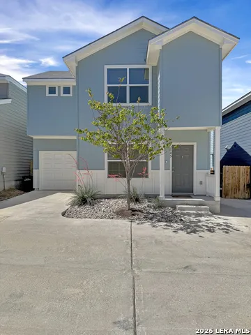 2045 Silver Oaks