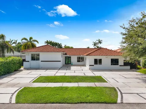 11464 SW 100th Ter