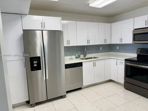 20850 San Simeon Way #105-5