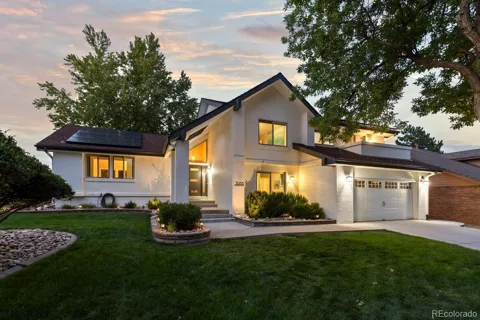 3088 E Nichols Circle