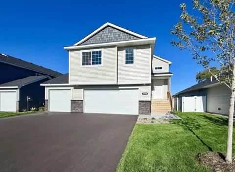 25868 Emerson Court