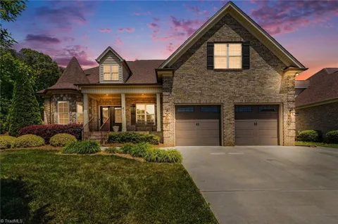 489 Lotus Court