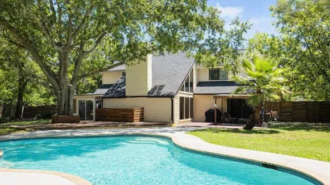 1602 Big Lake Drive