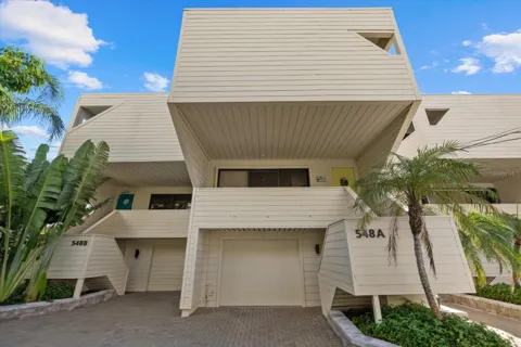 548 BEACH ROAD #A