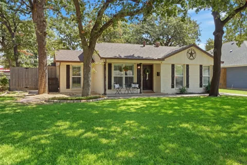 712 Thersa Drive