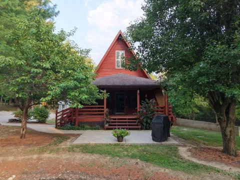 3582 Lucas Road