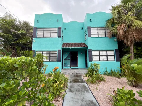 710 Palm Street #5
