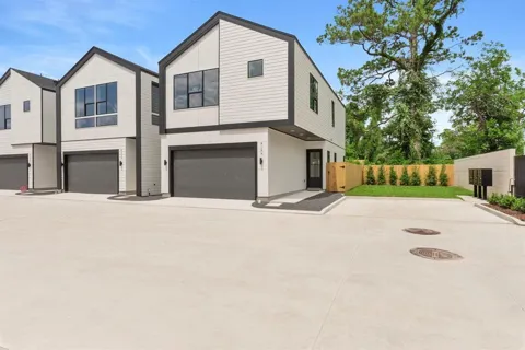 6139 Pacific Forest Drive