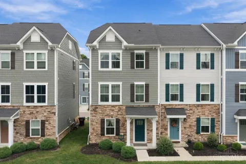 5 Wentworth Lane
