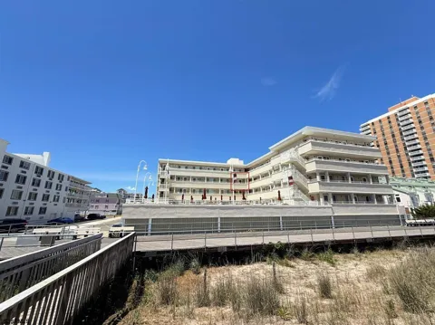 5300 Boardwalk Ave