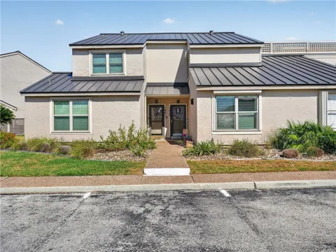 1902 Bayhouse Drive
